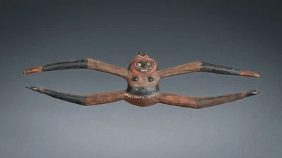 FEMALE FIGURE, Iatmul people, Middle Sepik River, Papua New Guinea. - Image 1 of 4