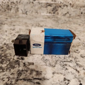 NOS 81 1981 FORD MERCURY TEMPO ESCORT A/C RELAY, E1FZ-19D572-D, 19D572-D - Picture 1 of 4