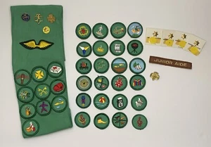 Vintage Girl Scouts Sash Merit Badges & Pins 46 Pieces 1970s - Picture 1 of 10