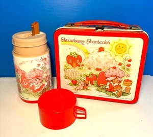 VTG 1980 Strawberry Shortcake Metal Lunchbox w/Thermos BONUS Thank You Post Car - Picture 1 of 21