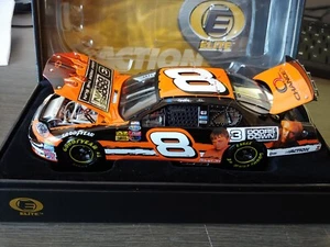 Tony Stewart #8 3 Doors Down 1/24 Action 2003 Chevrolet Monte Carlo RCCA Elite - Picture 1 of 11