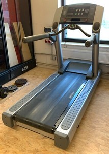 Treadmill Life-Fitness 95TS 027108 Used Profi-Fitnessgerät