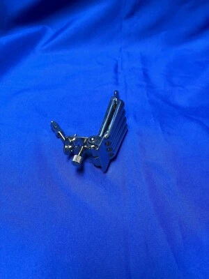 Saga Clamshell Style Banjo Tailpiece P-111 - Image 1 of 4