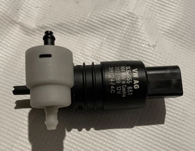 Volkswagen Windshield Washer Spray Pump Black 1K6955651 OEM - Image 1 of 4