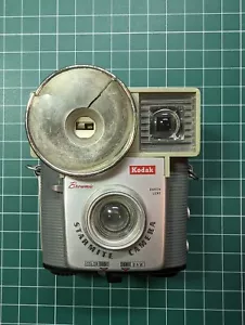 Vintage Kodak Brownie Starmite Camera - Untested. - Picture 1 of 7
