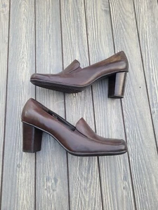 Aerosoles Women Slip On  Heels Pumps Brown leather shoes Size US 9.5 M - Picture 1 of 7