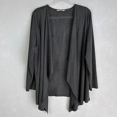 Cárdigan drapeado Soft Surroundings talla grande 1X gamuza sintética gris frente cascada Foto 1 de 4