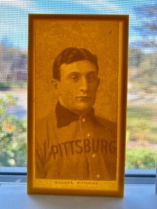 Lithophane of T206 Honus Wagner  Card