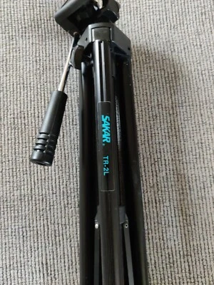 SAKAR TRIPOD TR-2L Lightweight With 2 Way Head. Black. - Image 1 of 2