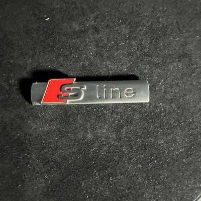 2009-2016 AUDI A3 A4 A5 A6 A7 Q3 Q5 Q7 TT S-LINE SLINE ЭМБЛЕМА ЗНАЧОК OEM 2011 - Изображение 1 из 4