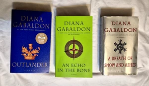Diana Gabaldon Outlander Series Books Lot Of 3 Paperback VGC - Picture 1 of 10