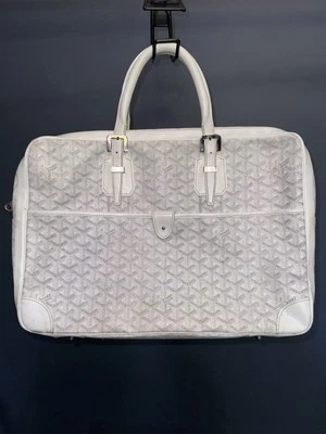 Bolso con asa maletín blanco Goyardine Ambassade MM. Foto 1 de 4