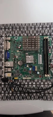 HP Pegatron 661109-001 APXD1-DM Fusion E-300 3GB DDR3 SDRAM Motherboard - Image 1 of 4