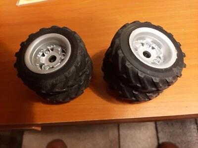 2Doppelräder 5.5x4.00cm  für Modellbauauto - Bild 1 von 3