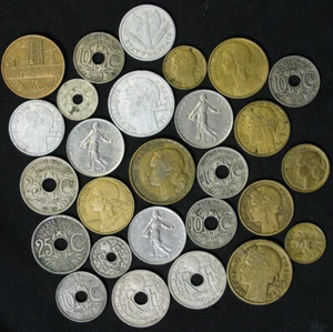Lot 27 Frankreich Münzen 5, 10, 20, 25, 50 Centimes, 1, 2, 10, 50 Francs 1923-1977 - Bild 1 von 2
