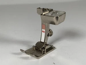Genuine Bernina Sideways Motion Foot #40C - New Style Presser Foot - Picture 1 of 5