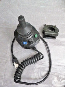 Attendant w/ MOUNT Joystick Q-Logic 2 1752-2109 Quantum CTLDC1558 Q6 Edge #5331 - Picture 1 of 6