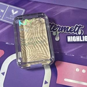 NYX Buttermelt Highlighter - New & Sealed - Butta Than Gold - Picture 1 of 4