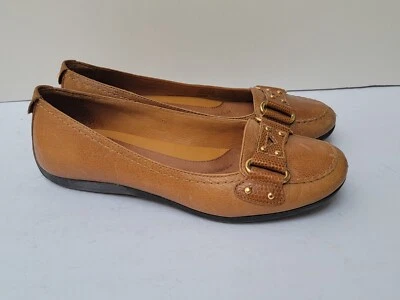 Pisos de cuero marrón estornino Nurture talla 6M Foto 1 de 4