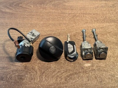 Kit serratura piantone sterzo e serratura porta Citroen DS3 2015 9663123380 *12 - Immagine 1 di 4