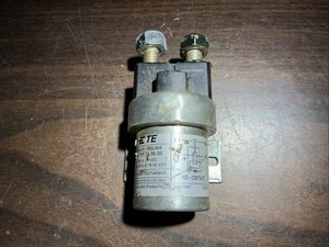 TE Kissling Elektromagnetisches Relais 26.56.08 6110-12-335-2442 HEMTT M-ATV MRAP - Bild 1 von 7
