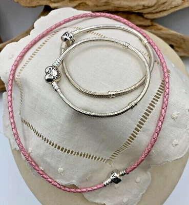 3 pulseiras de berloque PANDORA e colar de cordão sem berloques, assinado Pandora, S925 ALE - Imagem 1 de 4