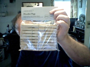 KIRKTON HOUSE 36 WOODEN WASHING PEG PACK BIRTHDAY CHRISTMAS FREE UK POST - Picture 1 of 1
