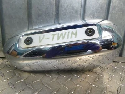 2008 Hyosung Aquila GV 250 Right Side Air Filter AIR FILTER CHROME COVER - Image 1 of 4