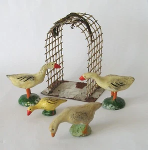 Antique German Arbor & Farm Geese Putz Erzgebirge Holiday Folk Art Dollhouse - Picture 1 of 3
