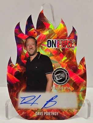 Pase de prensa 2023 Dave Portnoy On Fire refractor troquelado automático llama #D/10 Foto 1 de 2