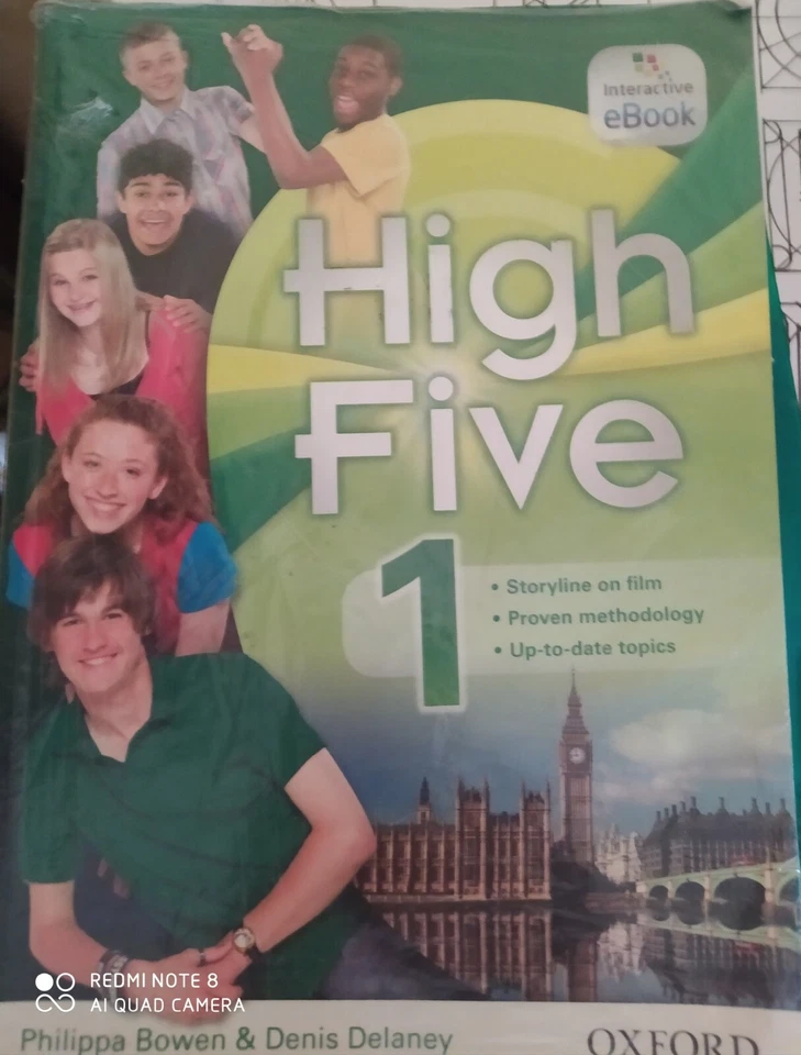 High five 1  - Immagine 1 di 1