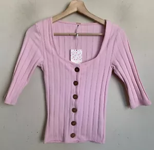 Free People Top Rouge U-Ausschnitt gerippt Knopfleiste 3/4 Arm (2 Größen) NEU - Bild 1 von 8