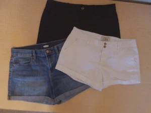 Lot of 3 OLD NAVY Women’s Blue, Black & White Denim Shorts ~ All Size = 12 - Picture 1 of 18