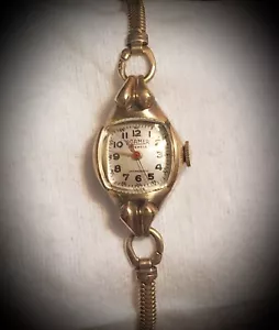 Gold Vintage Roamer Square Jewels Ladies Watch - Picture 1 of 7