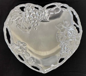 Arthur Court 2002 herzförmige Weinrebe Design Teller Platte Schale Neu im Karton 9,5 x 10 - Bild 1 von 4