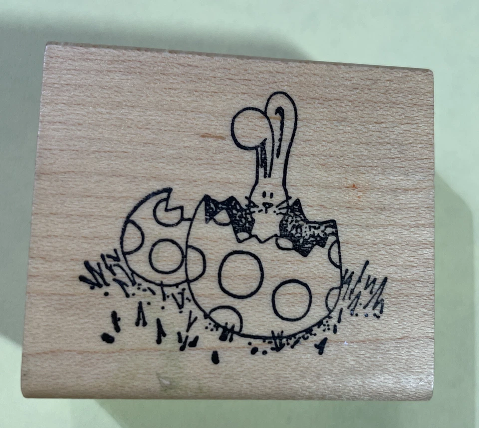 CONEJO CONEJO Hierba agrietada huevo de pascua delafield sello de goma d Foto 1 de 3