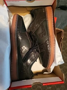 Size 8.5m/10W- Nike Dunk SE Low Chocolate Croc. Ships ASAP - Picture 1 of 7