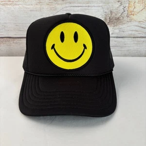 Sombrero de camionero Aviator Nation cara sonriente malla negra - Imagen 1 de 8