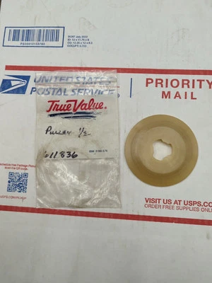 Polea superior Lawn-Boy OEM 611836 --- I12 Foto 1 de 4