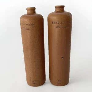 Lot 2 Bouteilles Grès 1 Litre Arsterdam Erven Lucas Bols Vintage Vase Bohème - Picture 1 of 8