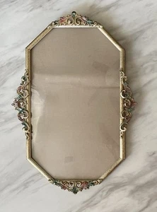 Marco de vidrio burbuja convexo de metal ornamentado color dorado/pintado antiguo/vintage - Imagen 1 de 8