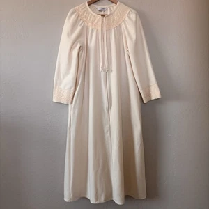 Henson Kickernick Vintage Robe House Dress Ivory Cream Pink Lace Zipper Sz Small - Picture 1 of 15