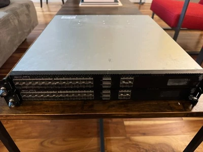 Conmutador de red Dell 28 puertos 10 Gb SFP+ 2 puertos 100 Gb QSFP28 OS10 con 2x PS S4128F-ON Foto 1 de 3