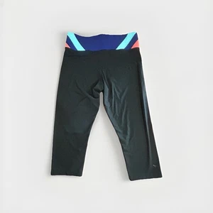 PINK Capri Leggings Women’s Medium - Picture 1 of 3