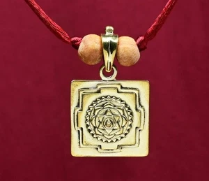Tirupati Balaji 3D Yantra Brass Locket/ Pendant In Red Silk Thread - Picture 1 of 4