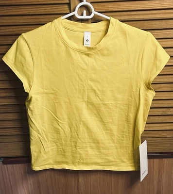 Camiseta de bebé de algodón orgánico Lululemon para mujer nueva con etiquetas - amarillo maíz talla L Foto 1 de 4