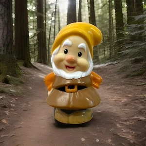 HAPPY Fisher Price Little People Figure Disney Snow White & 7 Dwarfs 2012 - Picture 1 of 6