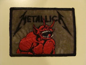 80's Metallica ~Jump in the Fire Embroidered Patch~ Light Grey w/ Black Border - Imagen 1 de 2