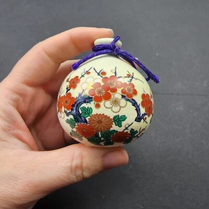 Botella de sake Kutani Ware campana de arcilla porcelana / en Japón - Imagen 1 de 8