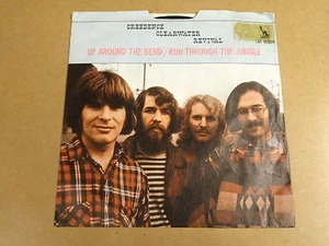 45T SINGLE / CREEDENCE CLEARWATER REVIVAL - UP AROUND THE BEND - Picture 1 of 2